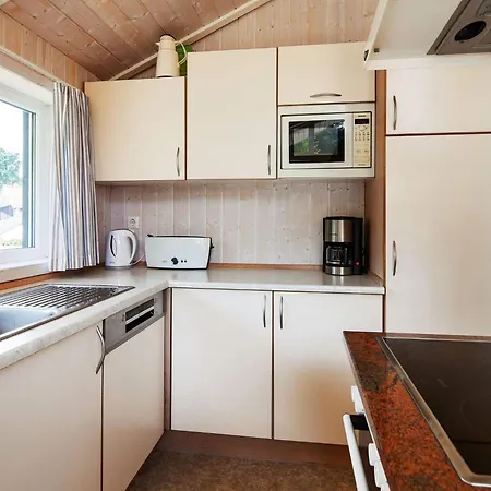 בית נופש 6 Person In