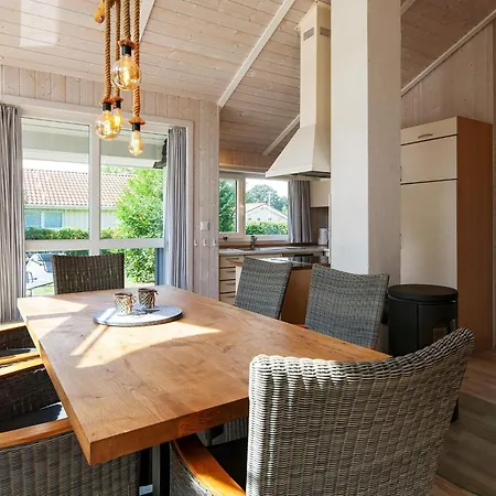 Vakantiehuis 6 Person In *